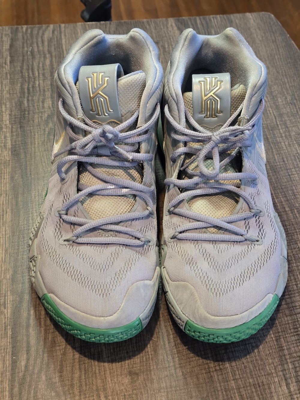 Men's Kyrie 4 Basketball Shoes, Size 11